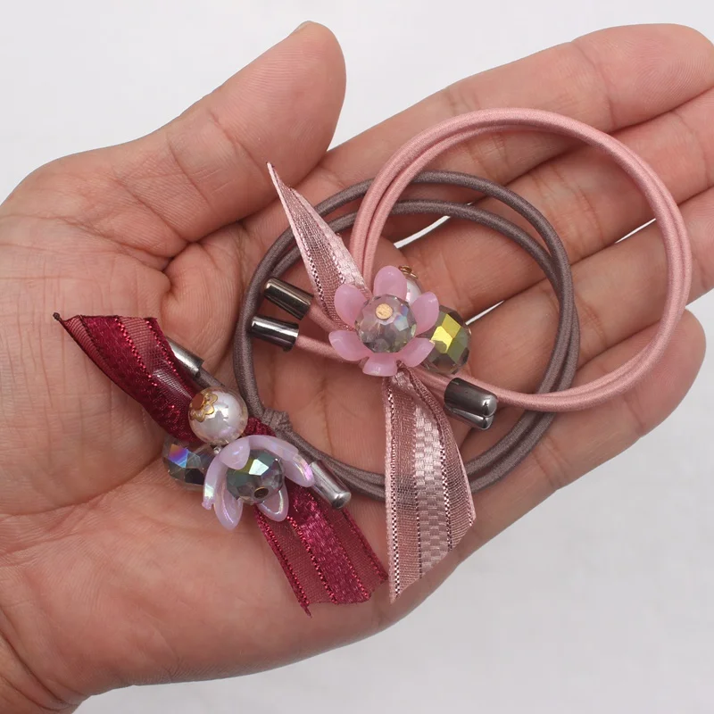 

2018 new Lace stripe Bow Elastic Hair Bands women Crystal beads plastic flowers rubber bands Hair accessories for girls 1pcs