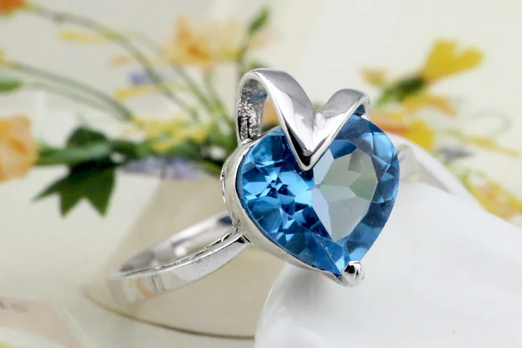 

2017 Jewelry Qi Xuan_Blue Stone Heart Rings_Finger Rings_S925 Solid Silver Fashion Blue Stone Ring_Manufacturer Directly Sales