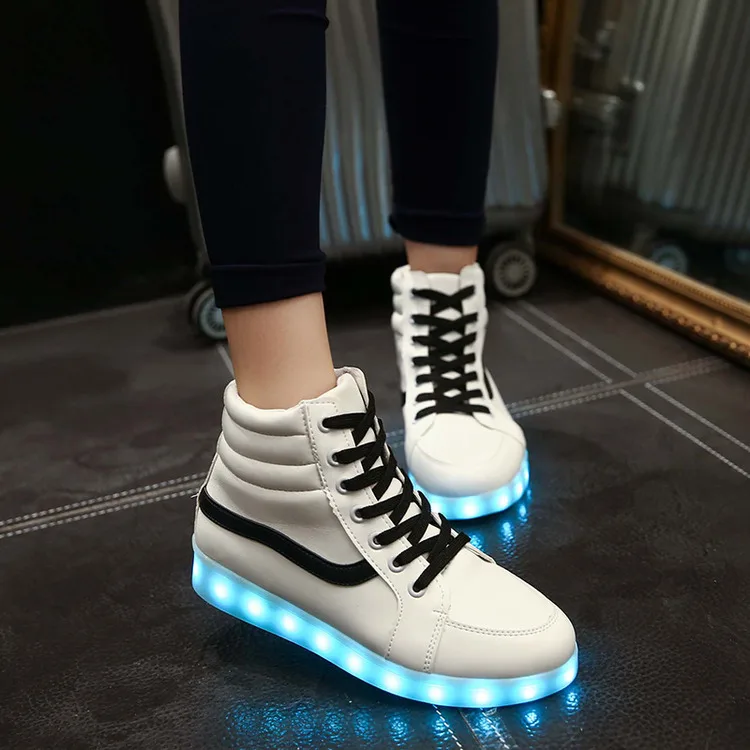 

Colorful luminous LED 7 colrs high-light men and women couples shoes adult children USB charging fluorescent flash-board shoes