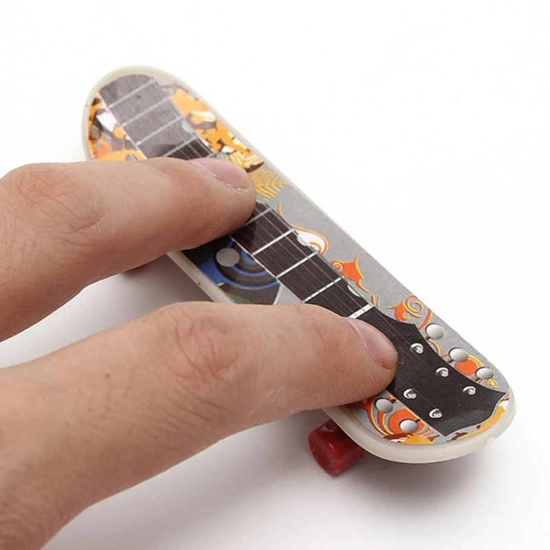Мини 4 шт Finger Board грузовик игрушка для скейтборда подарок детям подарок 95 мм