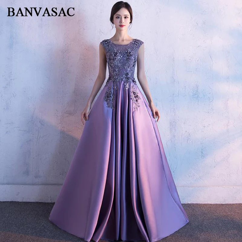 

BANVASAC 2018 Crystal O Neck Lace Appliques A Line Long Evening Dresses Flowers Sweep Train Sequined Party Prom Gowns