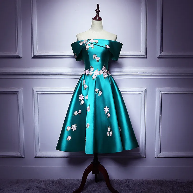 

In Stock Green Taffeta Off the Shoulder Short Sleeve Backless Lace Up Appliques Dresses for Women Ball Gown vestidos 1005B