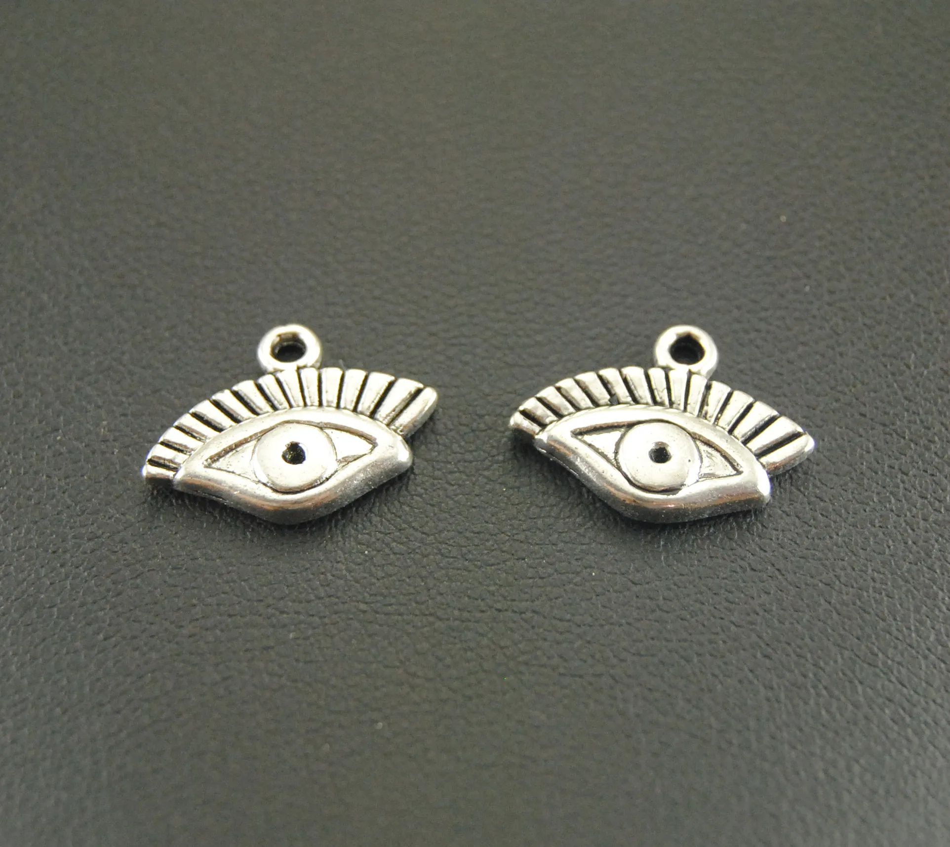

50 pcs Vintage Silver Eye Charm Pendant DIY jewelry making A606