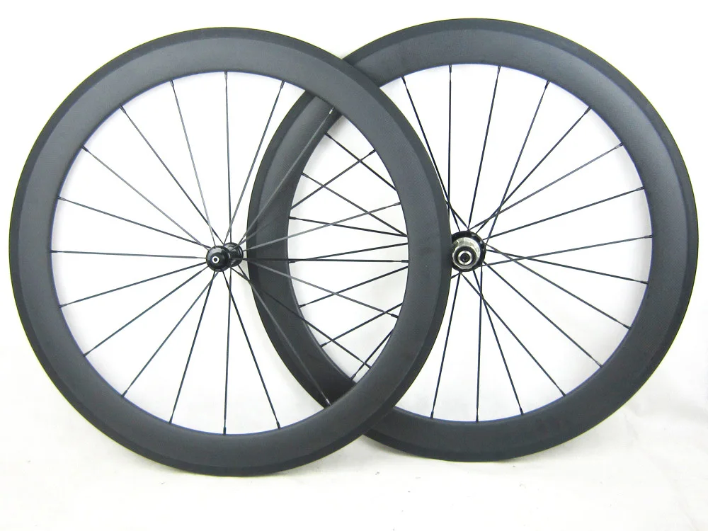 

free painting clincher 60mm profile 23mm width 700C high quality carbon road bicycle wheel straight pull 11 speed