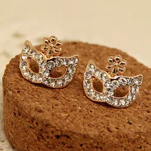 511 новые летние модные изысканные привет кошечка), не вызывает аллергию, с украшением в виде лисьей головы маска Для женщин серьги-гвоздики в форме E3559