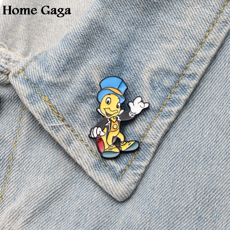 Homegaga Jiminy الكريكيت الزنك الكرتون مضحك دبابيس على ظهره الملابس دبابيس ل diy الرجال النساء قبعة الديكور شارات ميداليات D1118