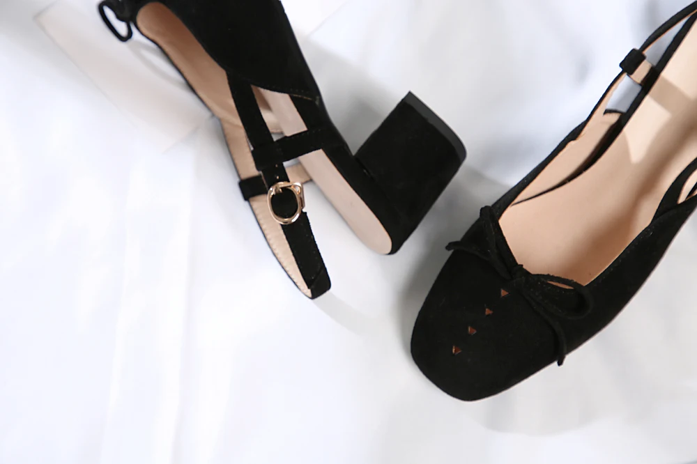 5V1A3804
