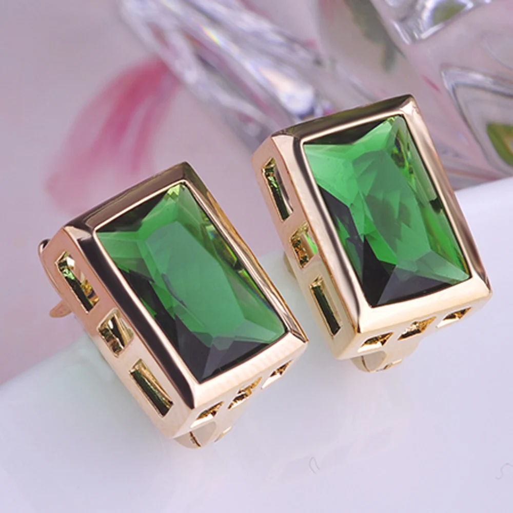 Новые европа стиль дамы офис серьги камни платье изумруд плавающей подвески австрийский хрусталь сверкающих большой диаманта CZ сережки аксессуары сувениры распродажа