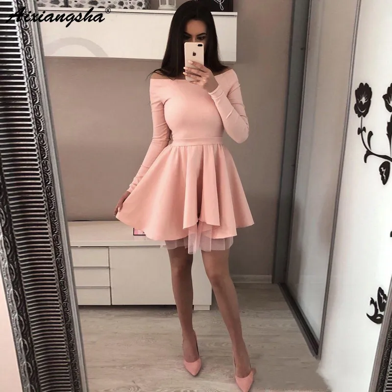 

New Design 2019 Off the Shoulder Short Red Prom Dress vestido de formatura Long Sleeve Black Graduation Homecoming Dresses