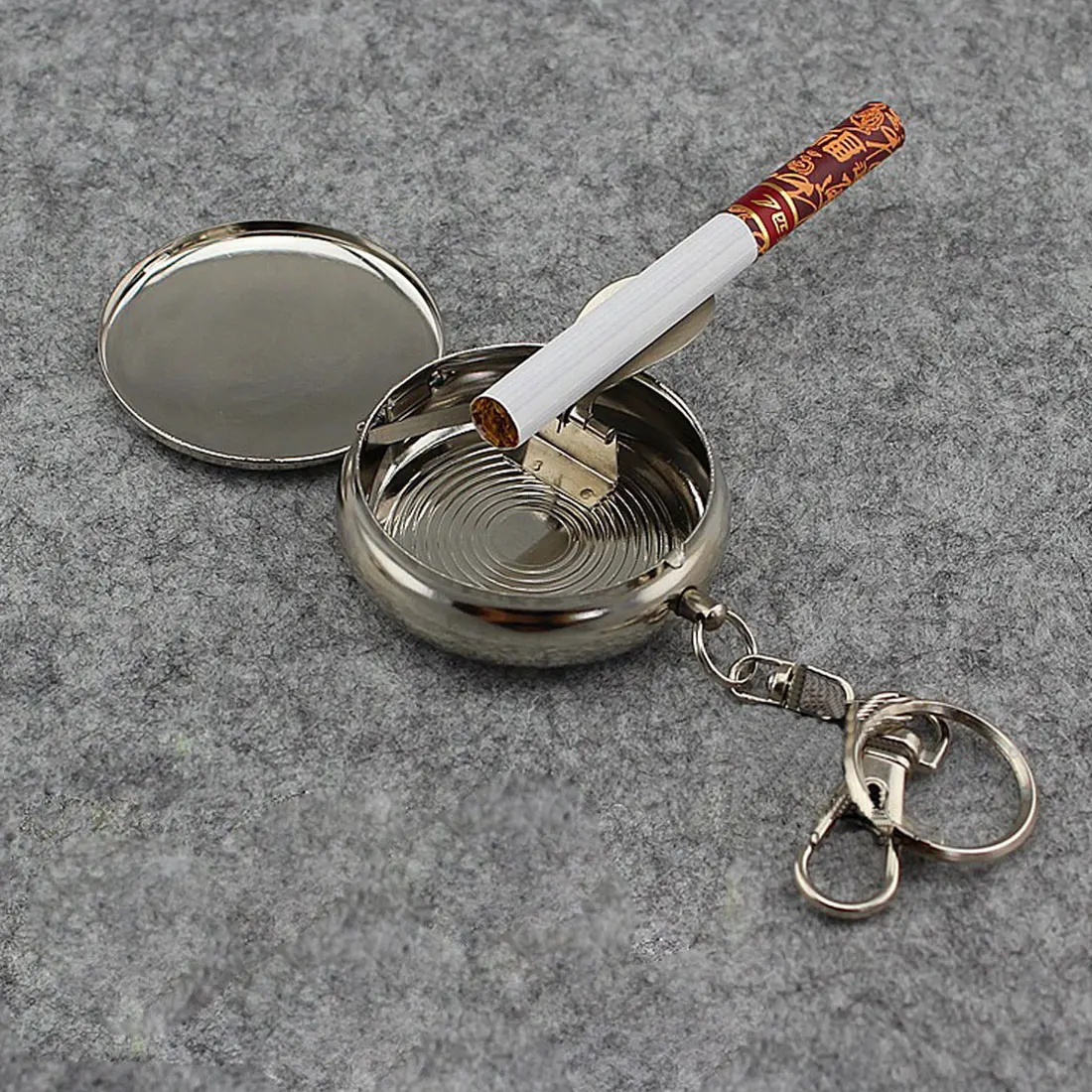 Outdoors Round Cigarette Keychain Portable Ashtrays Stainless Steel