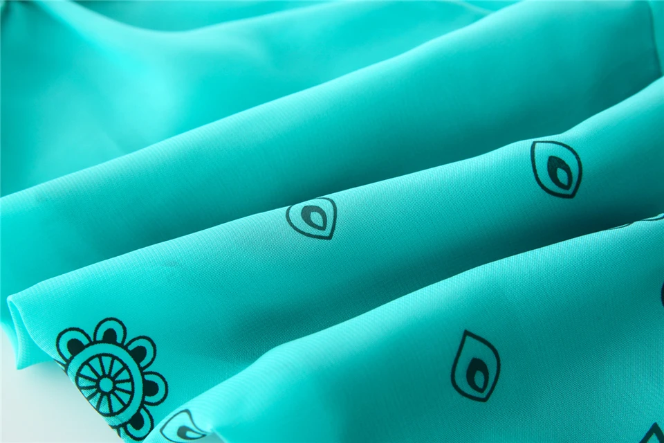 11118825069_898390851