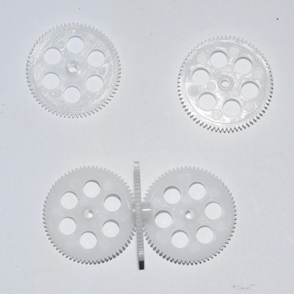 Kopen 10 100 1000 stks 70 tanden 0.3 m Vliegtuigen plastic gear motor gear rc auto DIY speelgoed accessoires technologie model onderdelen baby speelgoed 701 2