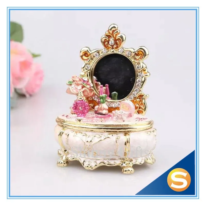 Dressing Table Trinket box (8)