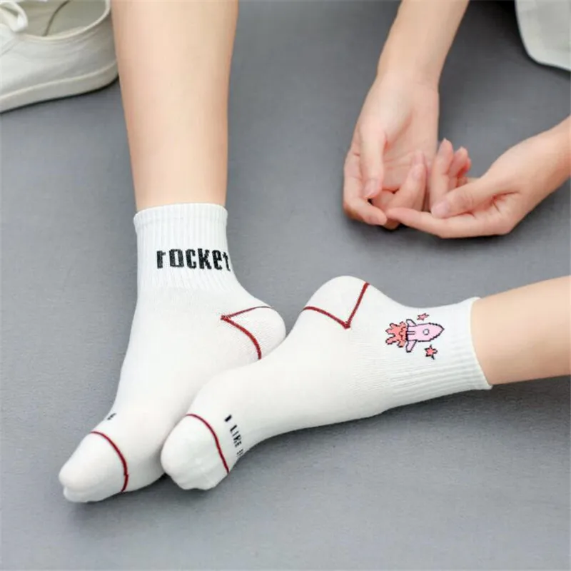 Harajuku/модные милые белые носки с фруктами для женщин и девочек, носки с динозаврами, дышащие хлопковые носки для женщин