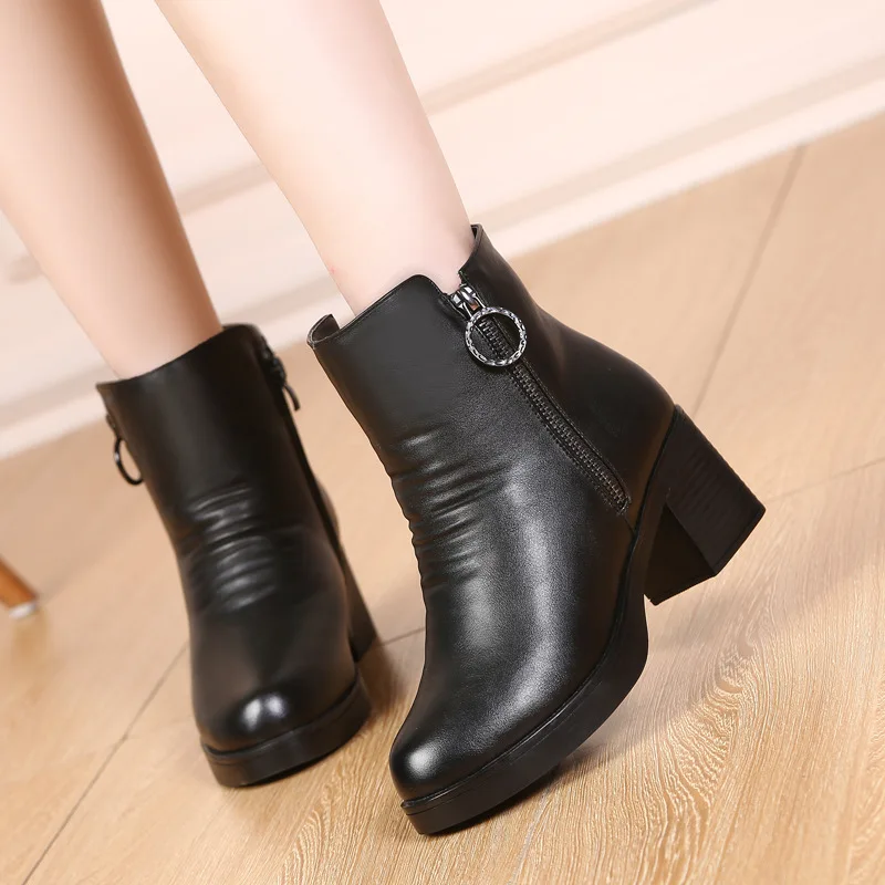 Wolle Schnee Zxryxgs Einem Neue Marke 2018 Winter High Rindsleder Dick Mit Heels Stiefeletten Pelz Schuhe Schwarzes Stiefel Frauen OqwOHfrI