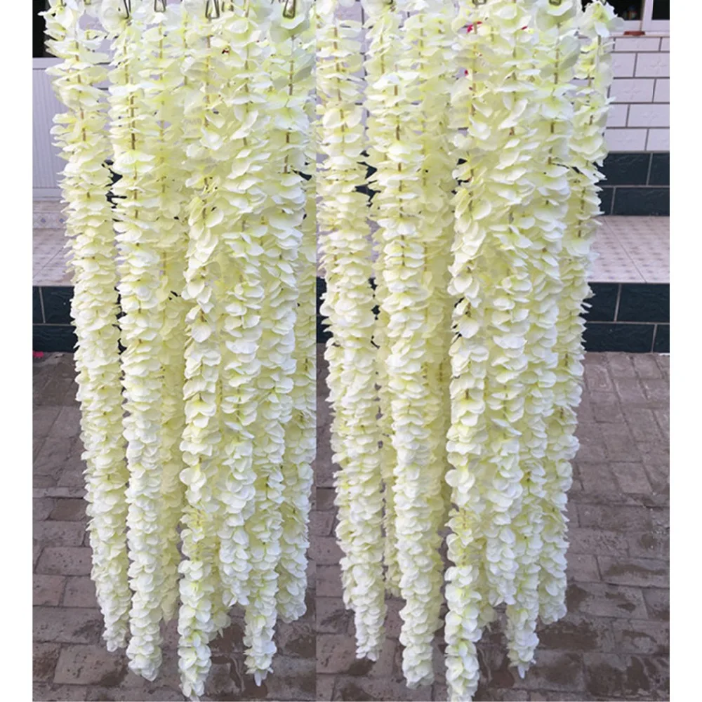 LLM90606101_0206356951536263389