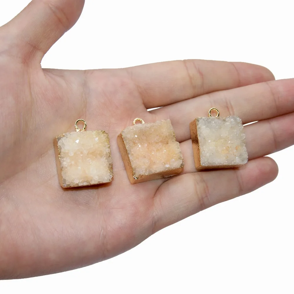 

Wholesale Charm Natural Square Shape Druse Crystal Pendant Irregular Geode Stone DIY Necklaces For Jewelry Making 21*21 MM