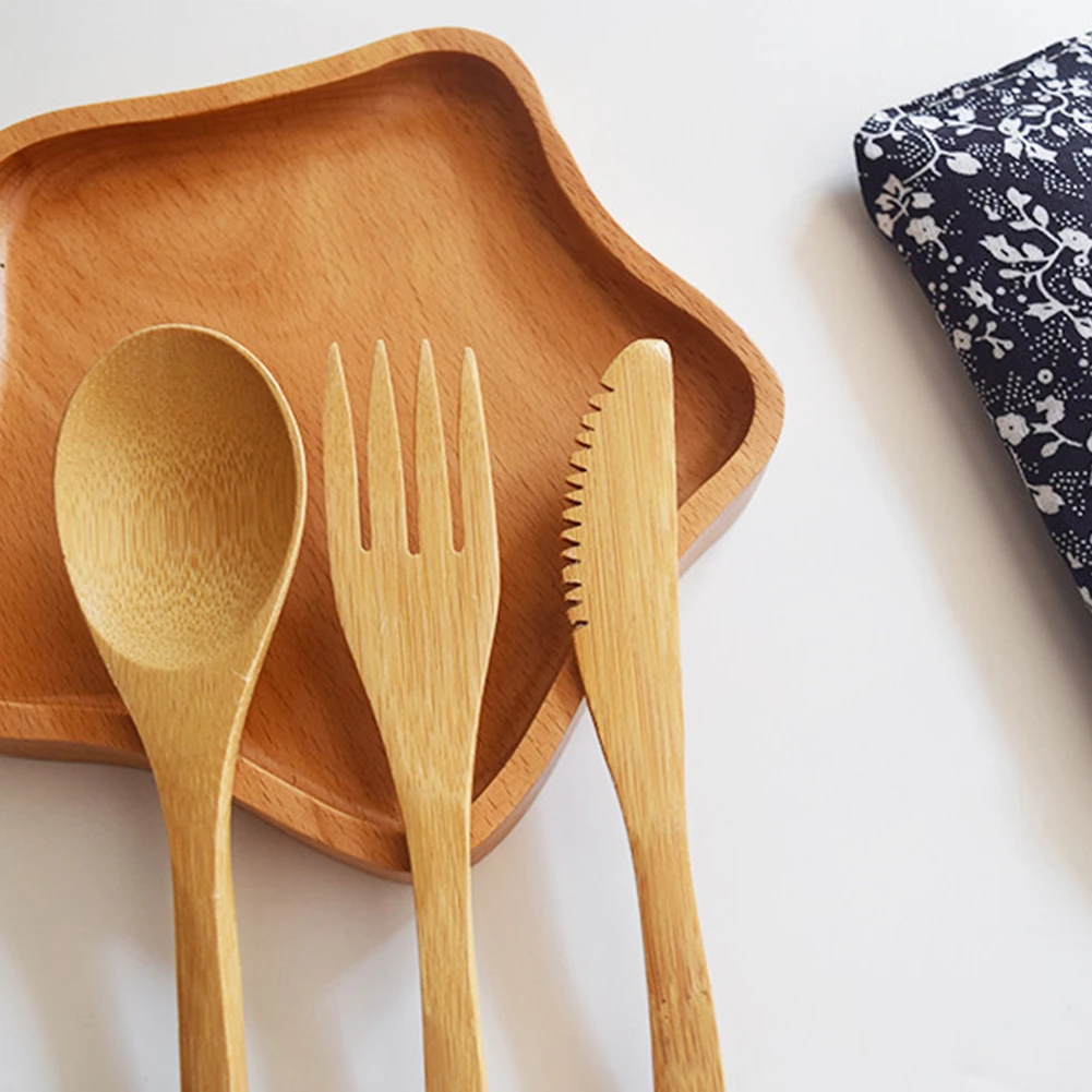 

3pcs/set Japanese Style Wooden Dinnerware Set Bamboo Cutlery Straw Cutlery Set With Cloth Bag Kitchen Cooking Tools