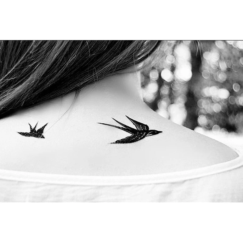 Gambar Tato Burung Walet Di Tangan