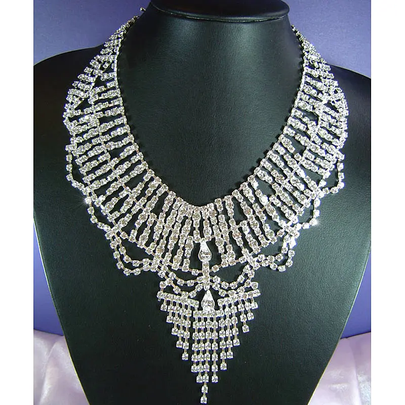 Комплект из колье и серёг с кристаллами|necklace tie|necklace animalnecklace notebook |
