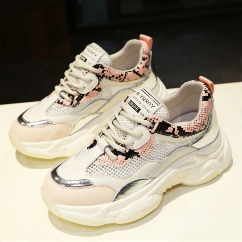 

Sports shoes woman 2019 new fashion light casual shoes Thick bottom mesh face summer real leather lace-up ladies single shoes