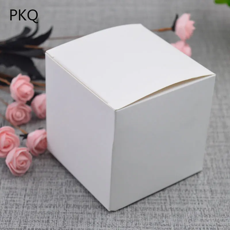 5pcs 5x5x5/8x8x8cm 5 sizes Kraft paper white gift cardboard box white gift paper packaging box cardboard jewelry gift paper box