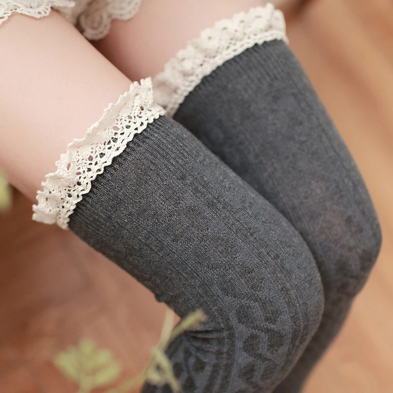 1Pair Women's Lace Sexy Thigh High Stockings Sexy Knee High Socks Woman Over Knee Long Stockings Warm Stockings Female Stockings