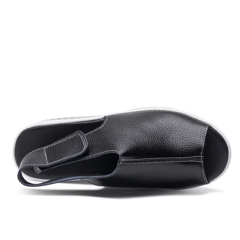 أزياء الصيف الصنادل المرأة هزة أحذية سميكة أسافين المنحدر منصة رئيس الصنادل الجلدية النساء أحذية أزياء الصيف الصنادل المرأة هزة أحذية سميكة أسافين المنحدر منصة رئيس الصنادل الجلدية النساء أحذية