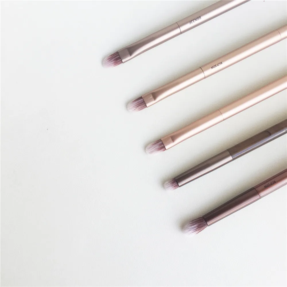 UD NAKED EYESHADOW BRUSHES _ 2