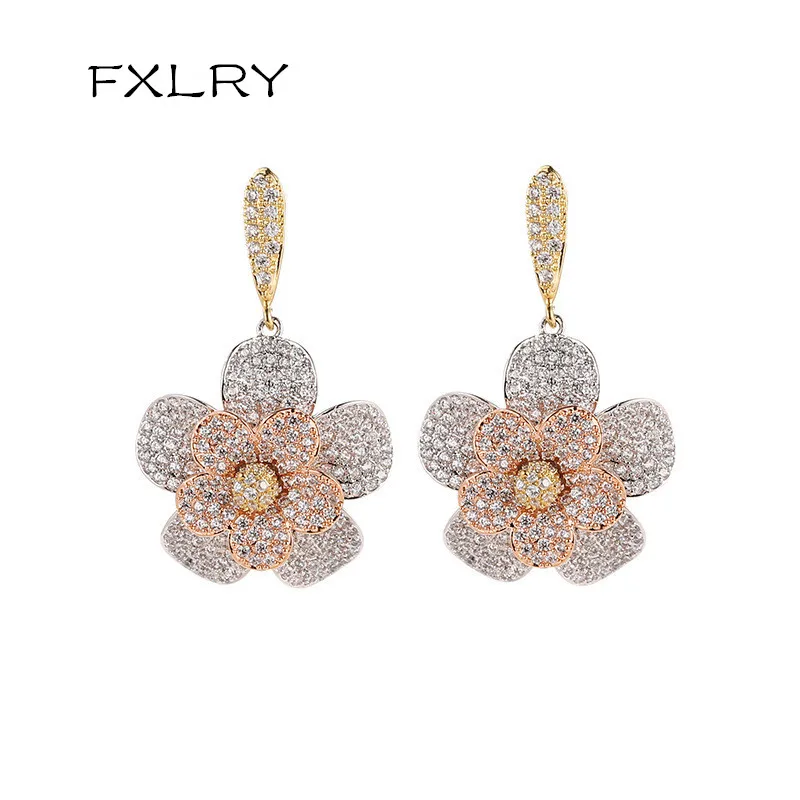 

FXLRY Hot Luxury 3 Tones Gold Plating AAA Cubic Zirconia Beautiful Flower Shaped Small Drop Earrings For Womens Accessaries