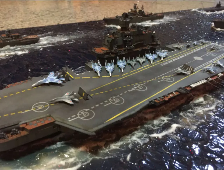1: 700 диорама холодная война бывший советский военно морской самолет модель