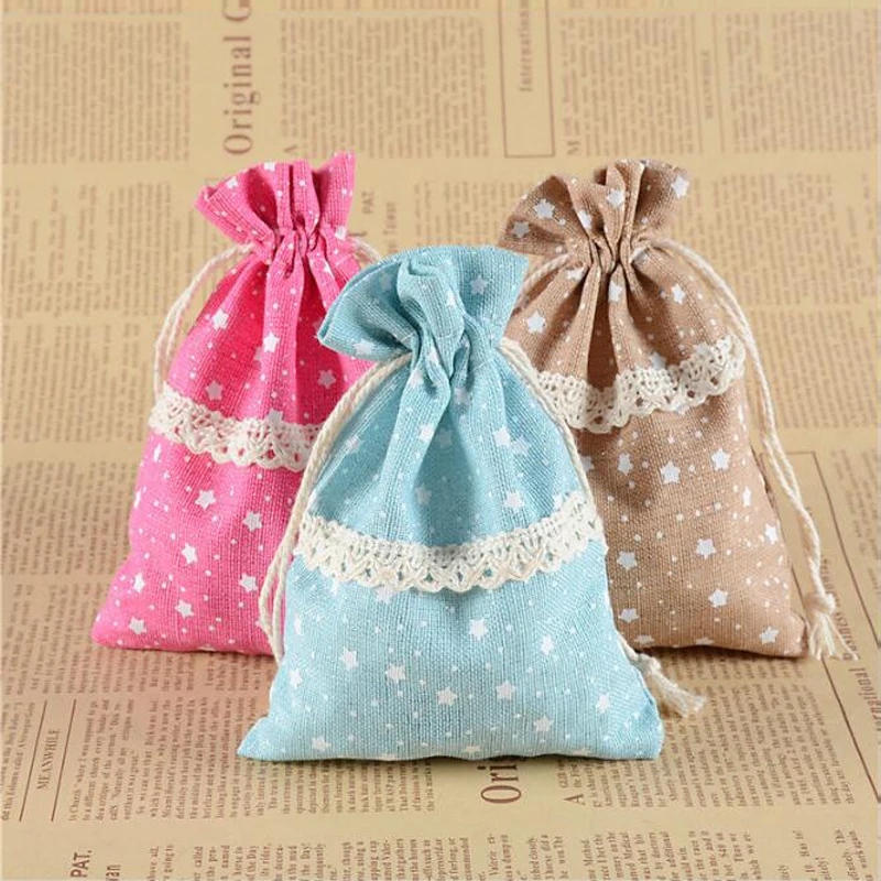 

50pcs 10x14cm Five-pointed star Cotton Favor Gift Bag Printed Pentagonal Star Lace Bundle Bag Gift Jewelry Bag