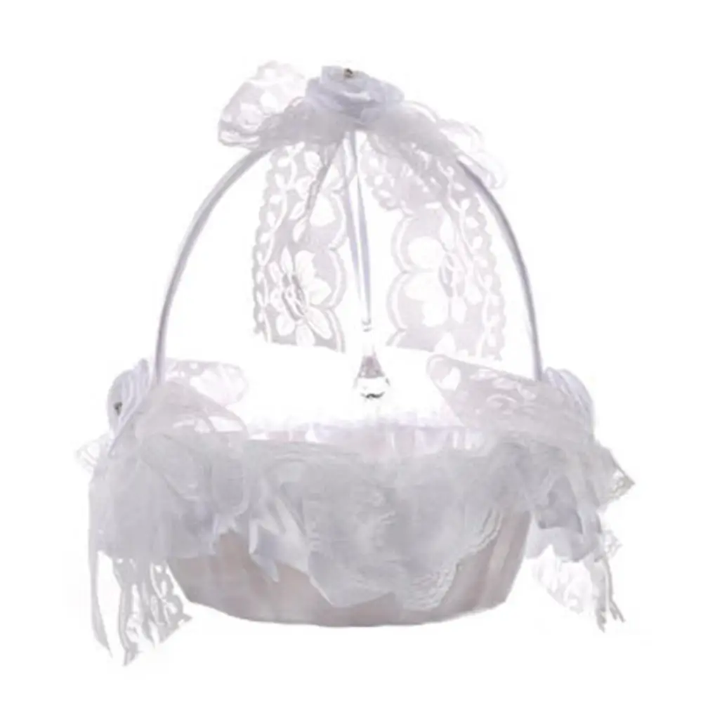 

Bamboo Weaving Portable Flower Basket Scattering Candy Storage Basket Western Wedding Supplies Lace Satin Wedding Decor