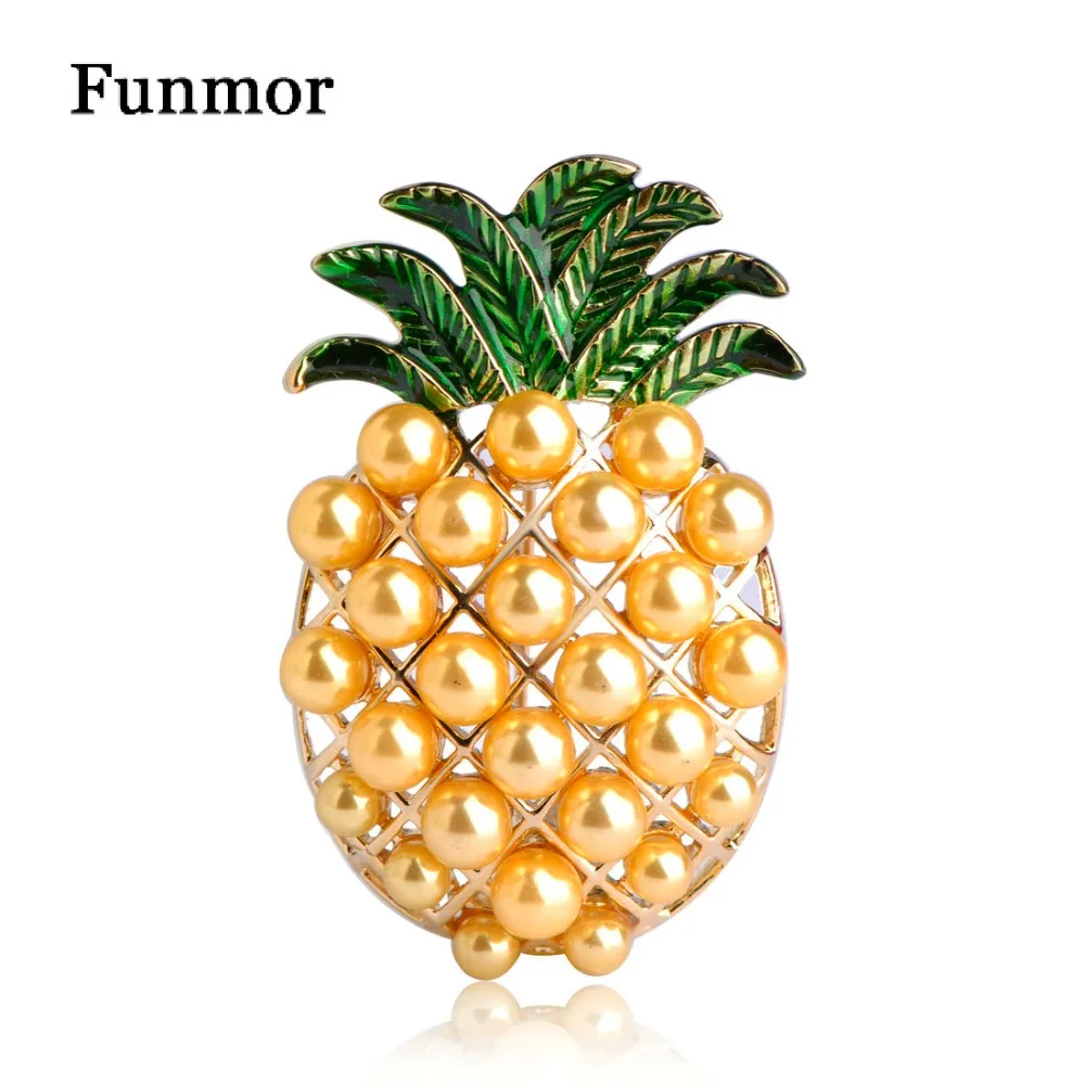 Funmor Vivid Yellow Pineapple Brooches Gold color Enamel Hat Dress