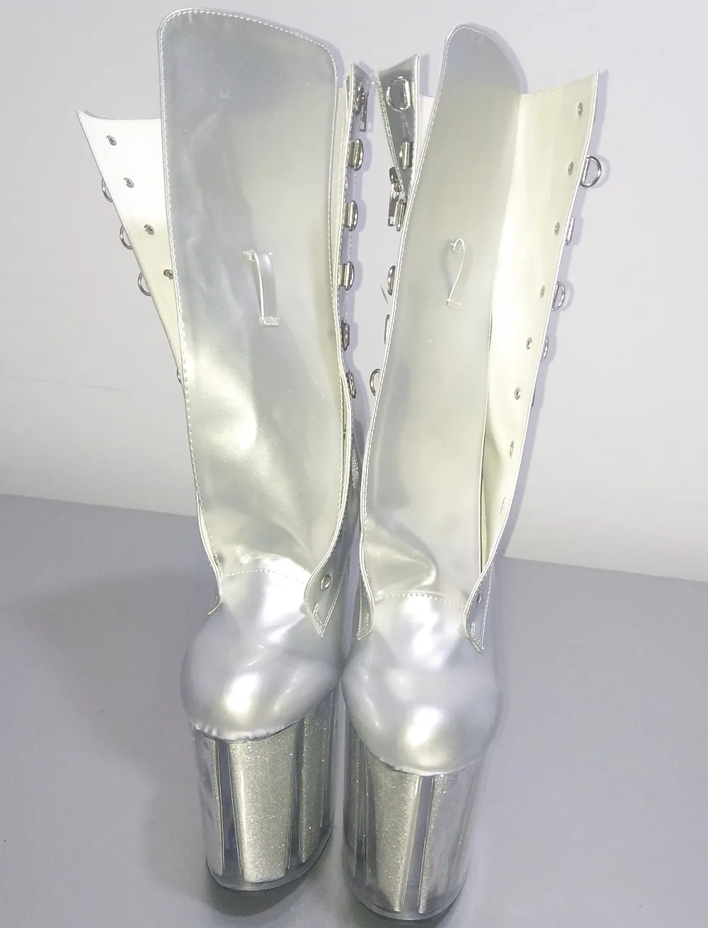 Silvery eye silver glitter 20cm high heels, low boot, model runway show, dancing shoes