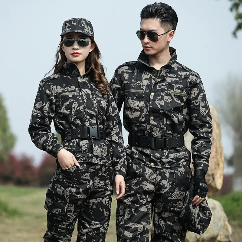 Beauty outdoor black uniform