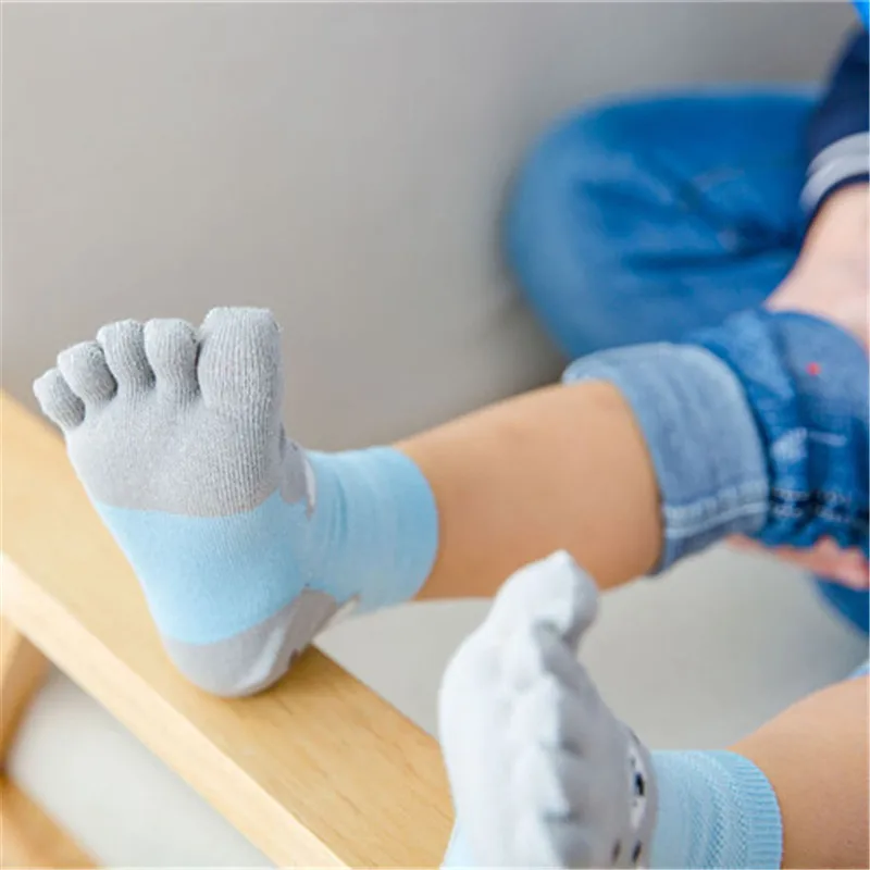 New Design Cute Cartoon Bear Five Toes Socks Kids Socks Girl Boy Children Hosiery Five Fingers Mesh Breathable Foot cartoon socks children socks