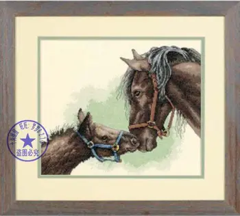 

Free delivery Top Quality popular counted cross stitch kit horse kiss Dim13722, horse mother and baby