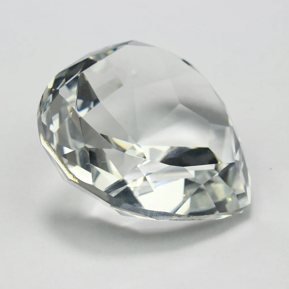Clear Crystal Heart Paperweight Faceted Cut Glass Stone Diamond Jewelry Party Gifts for Guests