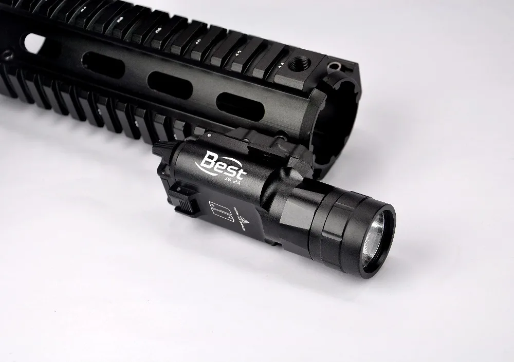 

Tactical Pistol Flashlight Weatherproof 420L Military Weapon Optics Flashing Scope LED White Light With Picatinny Universal Rail
