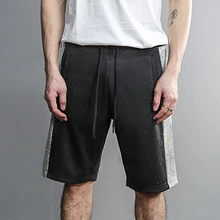 Для мужчин новые летние брендовые тонкий Повседневное черный серый с цветными блоками шорты метросексуал Для мужчин Elasticed талии карманы на молнии модные шорты K839