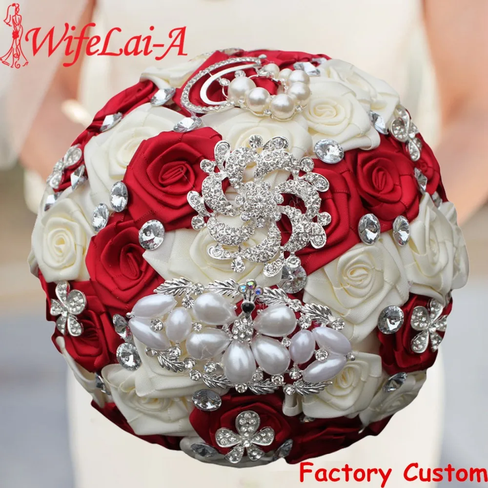 

WifeLai-A 1PC Custom Stunning Red Ivory Wedding Bouquet Crystal Pearl Peacock Brooch Bouquet Bridal Bouquet ramos de novia W126