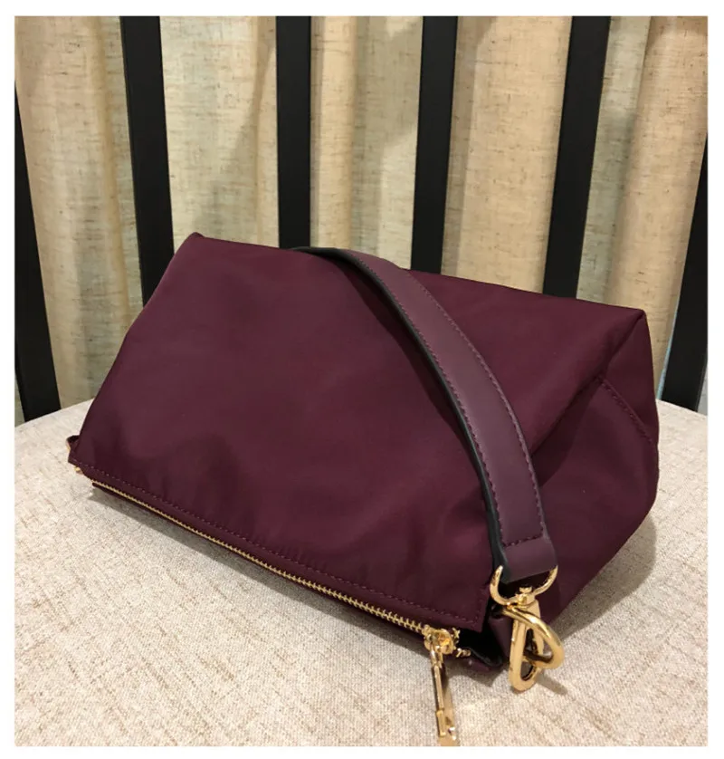 Нейлон, дамская сумочка, Женская сумочка, тип простая сумка для мам большой емкости одного на плечо округлая Сумка-седло сумка из ткани Оксфорд