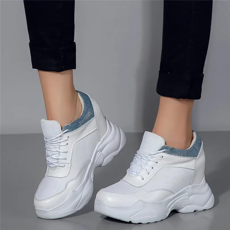 pump tennis shoes