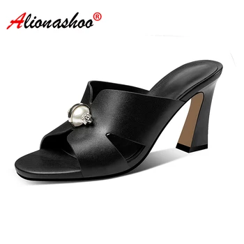

2019 summer women's slippers real leather comfortable pearl rivets decoration mules shoes high heels female slippers black white