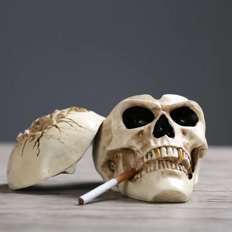 Cigarettes ashtray Skull cigarette ashtray Creative Halloween horror decoration Resin Smoking ash tray Home decor gifts Decorative objects statue