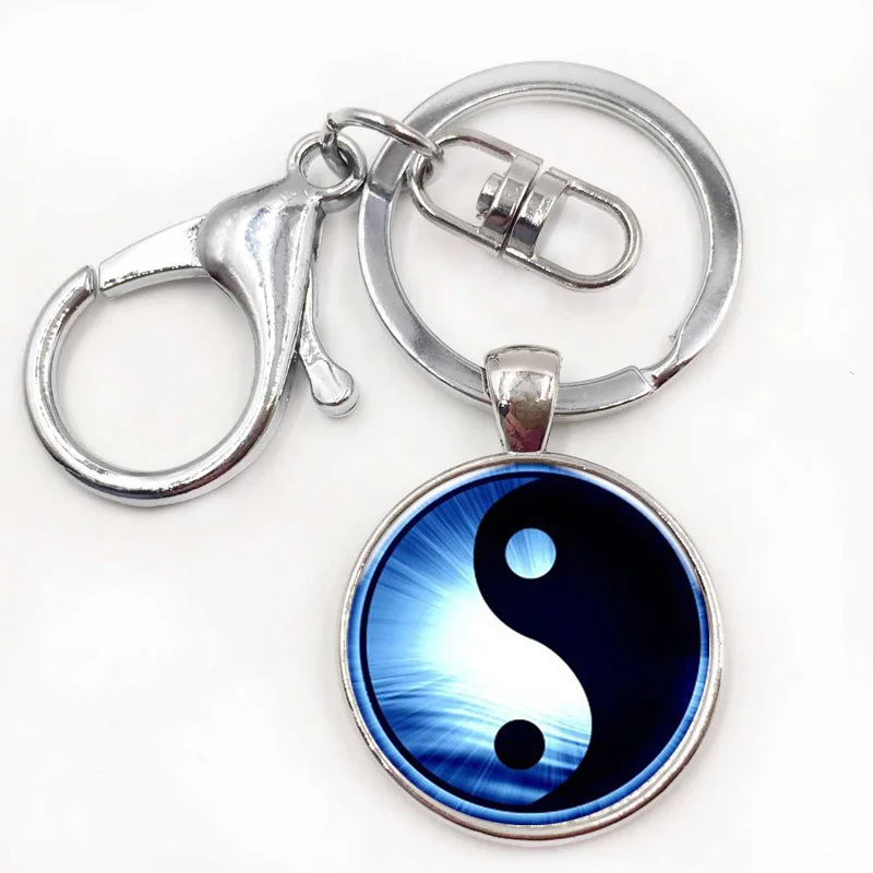 10silver keychain.