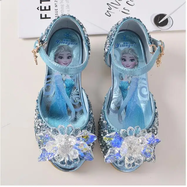 2019 Детские блестящие сандалии принцессы для девочек, свадебные туфли на квадратном каблуке, вечерние туфли фиолетового и золотого цвета