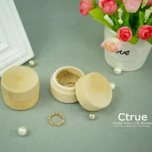 Традиции, коробка для колец, персонализированные свадебные имя, дата на День Валентина, обручальное деревянные кольца шкатулка, рустикальная свадьба кольца для обручальных колец