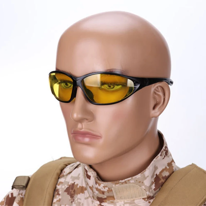 4566567295_1612796412